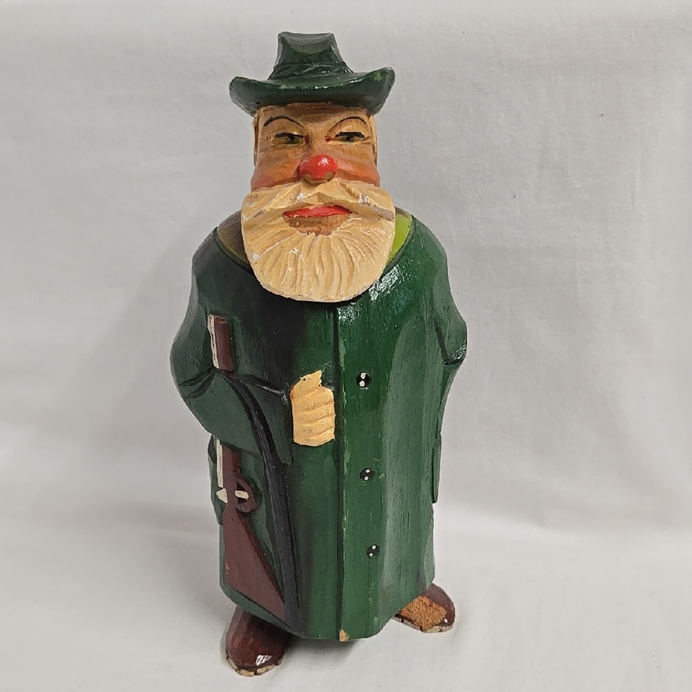 Vintage OLD Liquor Decanter Carved Wood Man Rifle Hat Beard Made In Austria 8"